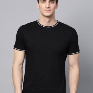 Men Black Solid Round Neck T-shirt