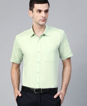 Men Green Solid Semi-Slim Fit Formal Shirt