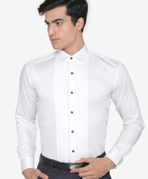 Men White Regular Fit Solid Casual Shirt