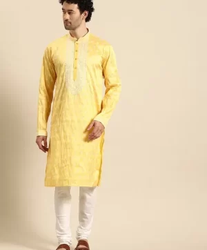 Men Floral Embroidered Regular Kurta with Churidar