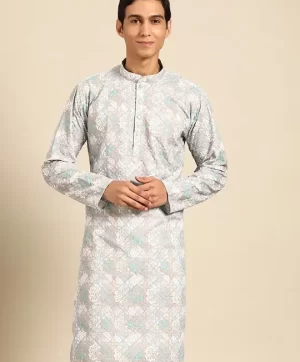 Ethnic Motifs Embroidered Mandarin Collar Long Sleeves Straight Kurta