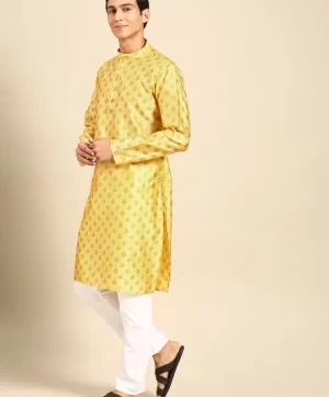 Men Ethnic Motifs Printed Regular Kurta with Pyjamas