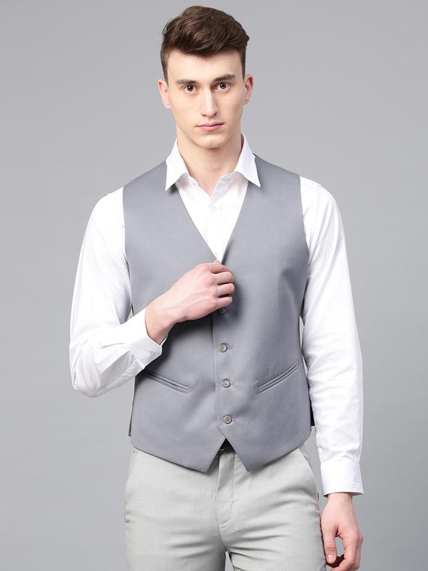 Men Grey Solid Slim Fit Single-Breasted Waistcoat - ManQ