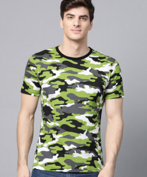 Men Green & Black Camouflage Print Round Neck T-shirt