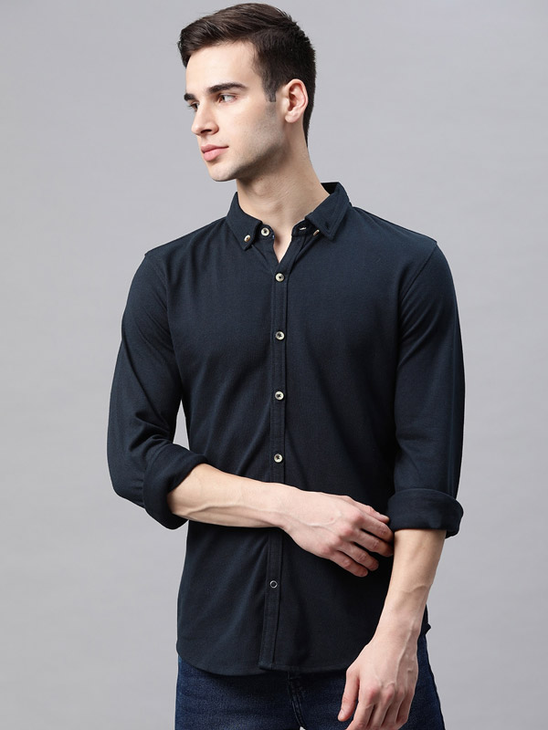 Men Navy Blue Solid Slim Fit Cotton Casual Shirt - ManQ