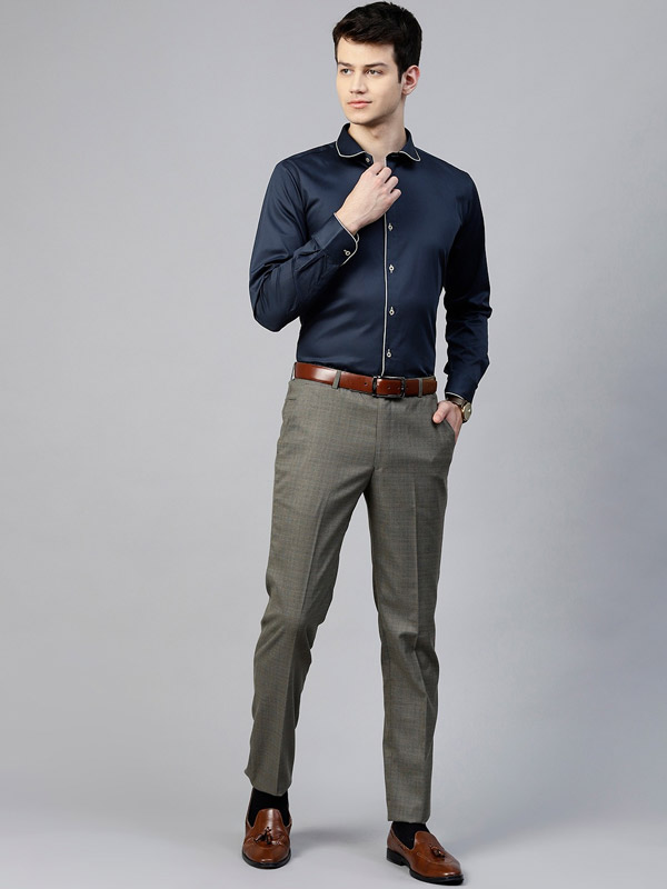 Men Navy Blue Slim Fit Solid Formal Shirt – ManQ
