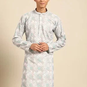 Ethnic Motifs Embroidered Mandarin Collar Long Sleeves Straight Kurta