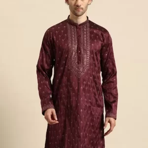 Ethnic Motifs Embroidered Sequinned Mandarin Collar Long Sleeves Straight Kurta